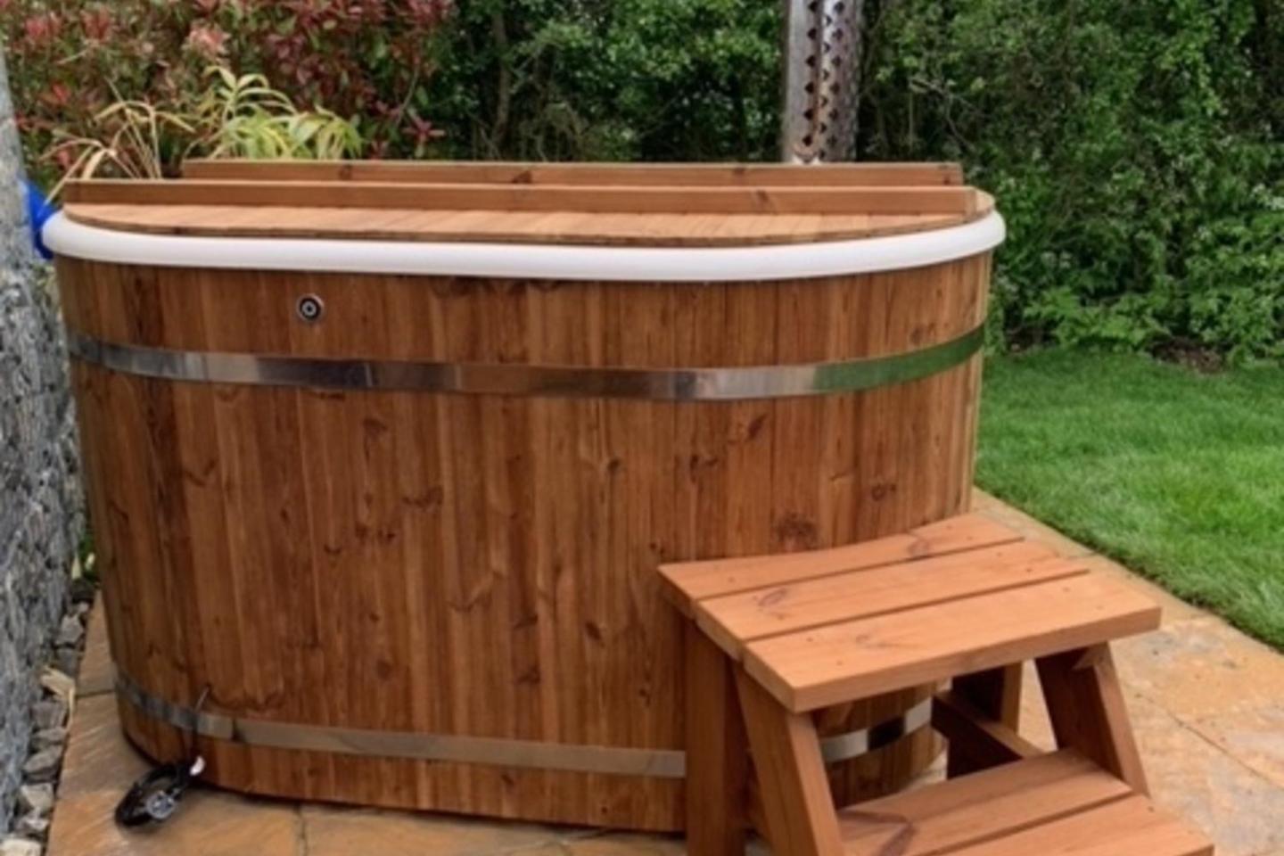 Romantic Escape Luxury Hobbit House With Hot Tub! 쉬어니스 외부 사진